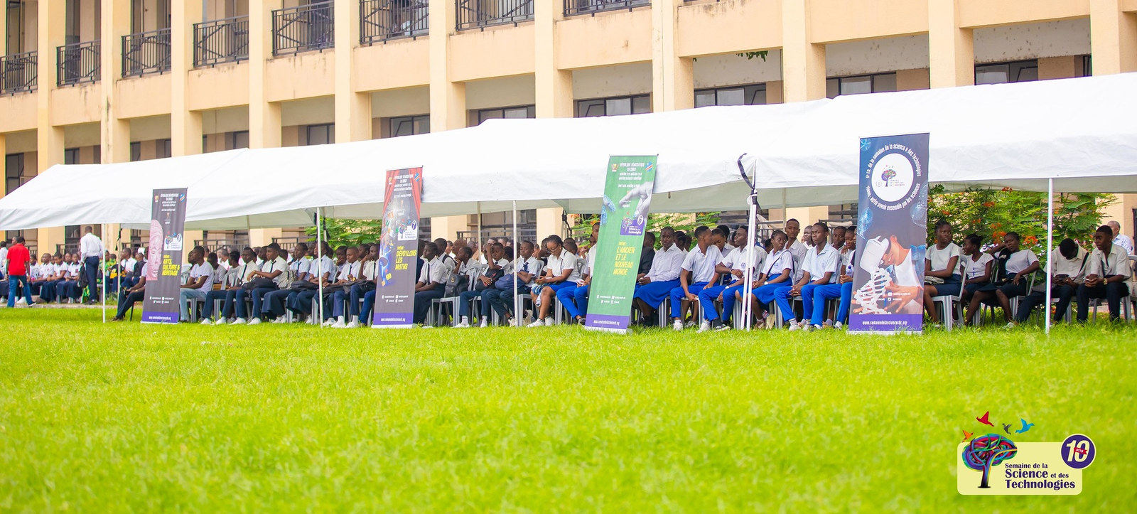 Visiting schools attend the Village of Sciences at the Institute de la Gombe in Kinshasa.